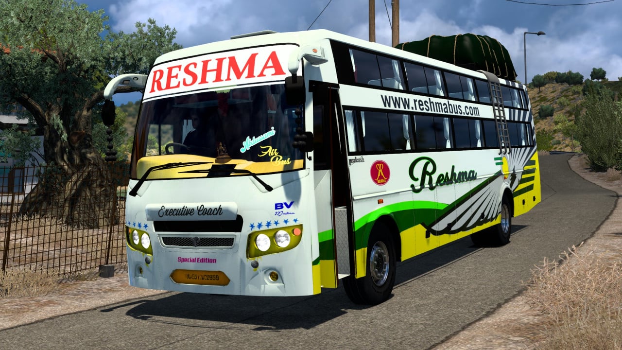 Prakash MG Maxima Indian Sleeper Bus